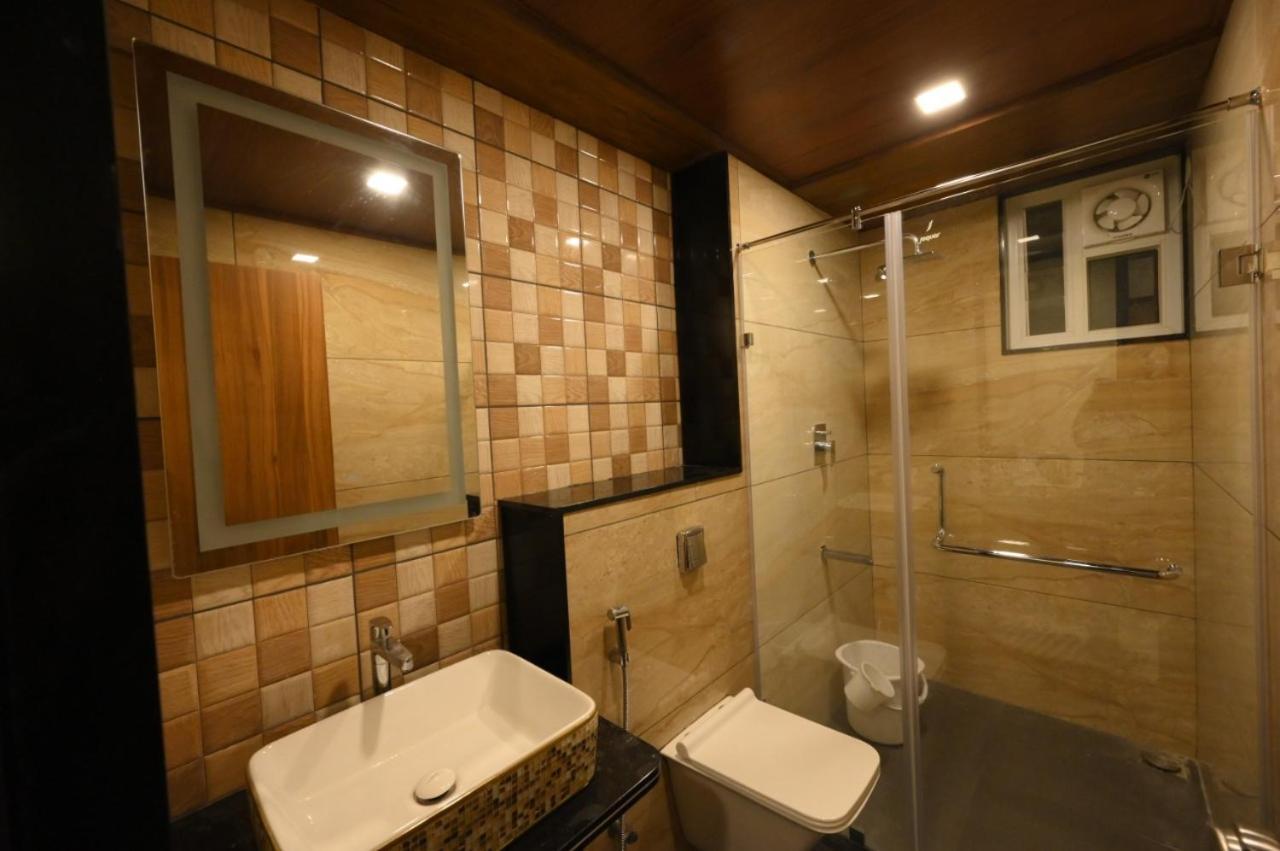 Meenakshi Inn Удипи Экстерьер фото
